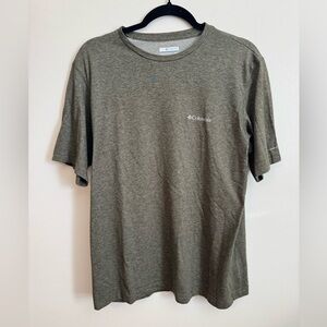 Columbia Omni Wick T Shirt Short Sleeves Dark Olive Green Crew Neck medium